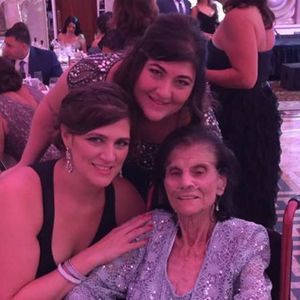 Meet your Posher, Christine